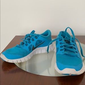 Blue Girl’s Nike’s
